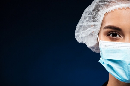 Noticia: Los sanitarios que se contagien del COVID-19 dejarán de ser considerados accidente laboral