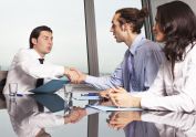 El SEPE no evalúa la formación de los trabajadores en sus empresas.
