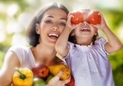 Sanidad incluye la reproducción asistida de mujeres en Madrid