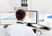Cómo podemos mejorar la salud si estamos sentados toda la jornada laboral.