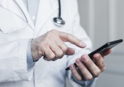 Se estudia implantar que la primera consulta con el centro de salud sea telefónica y no presencial