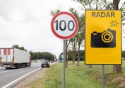 La DGT prevé poner en marcha en breve el nuevo radar Trucam II capaz de multar a un kilómetro de distancia