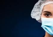 Los sanitarios que se contagien del COVID-19 dejarán de ser considerados accidente laboral